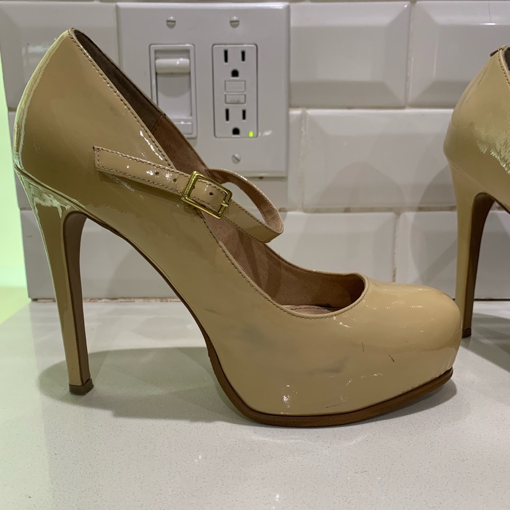 Steve Madden pumps